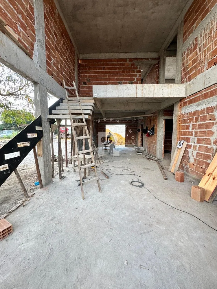 Casa, 4 quartos, 280 m² - Foto 9