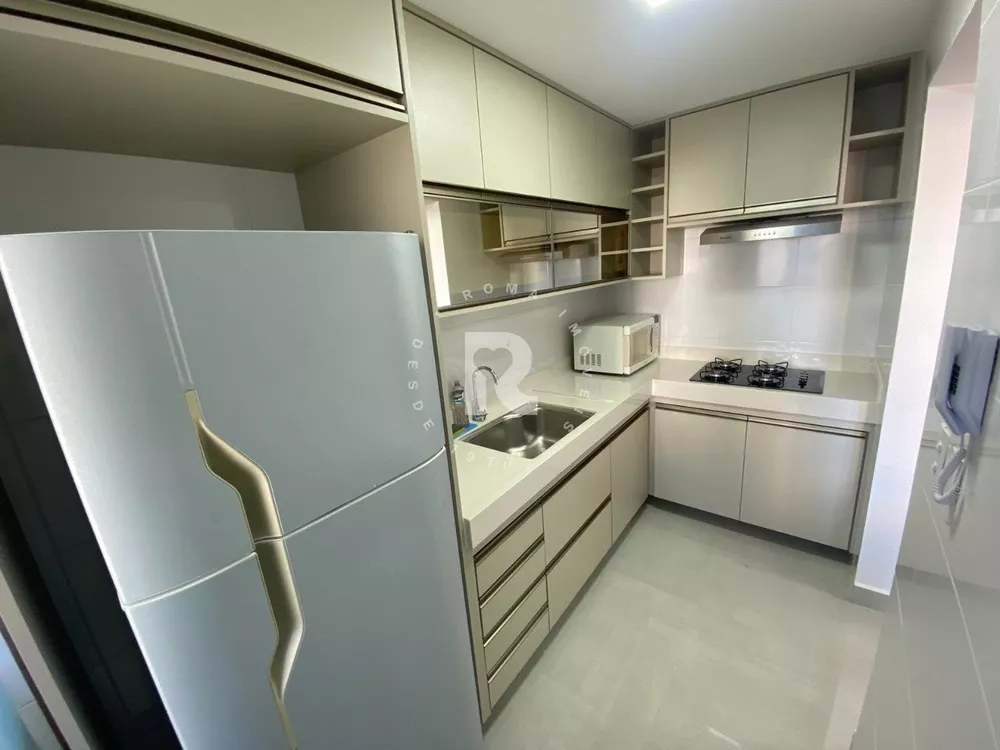 Apartamento à venda com 2 quartos, 75m² - Foto 7