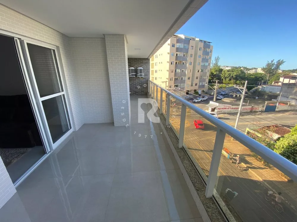 Apartamento à venda com 2 quartos, 75m² - Foto 2