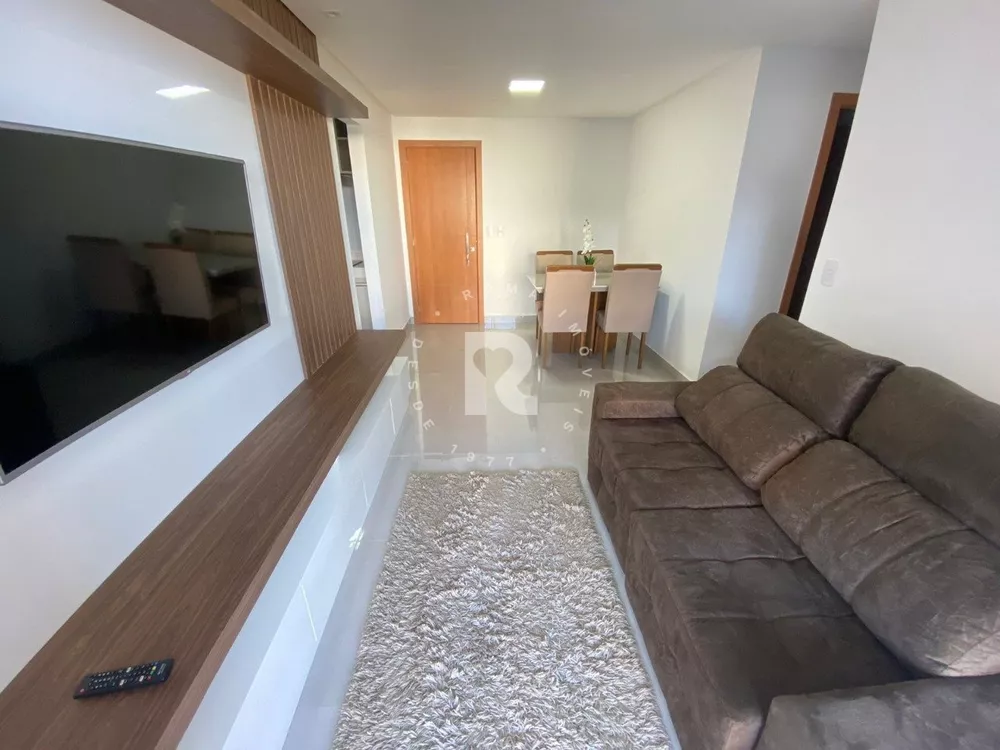 Apartamento à venda com 2 quartos, 75m² - Foto 4