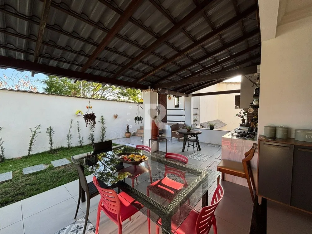 Casa, 3 quartos, 210 m² - Foto 2
