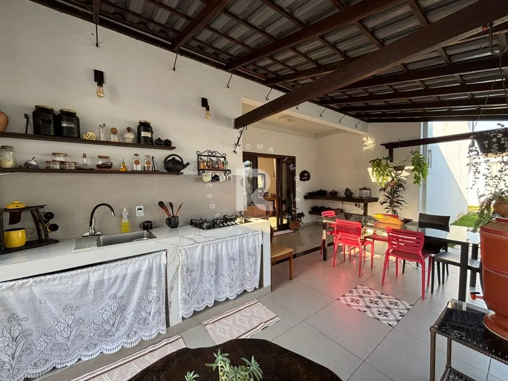 Casa, 3 quartos, 210 m² - Foto 8