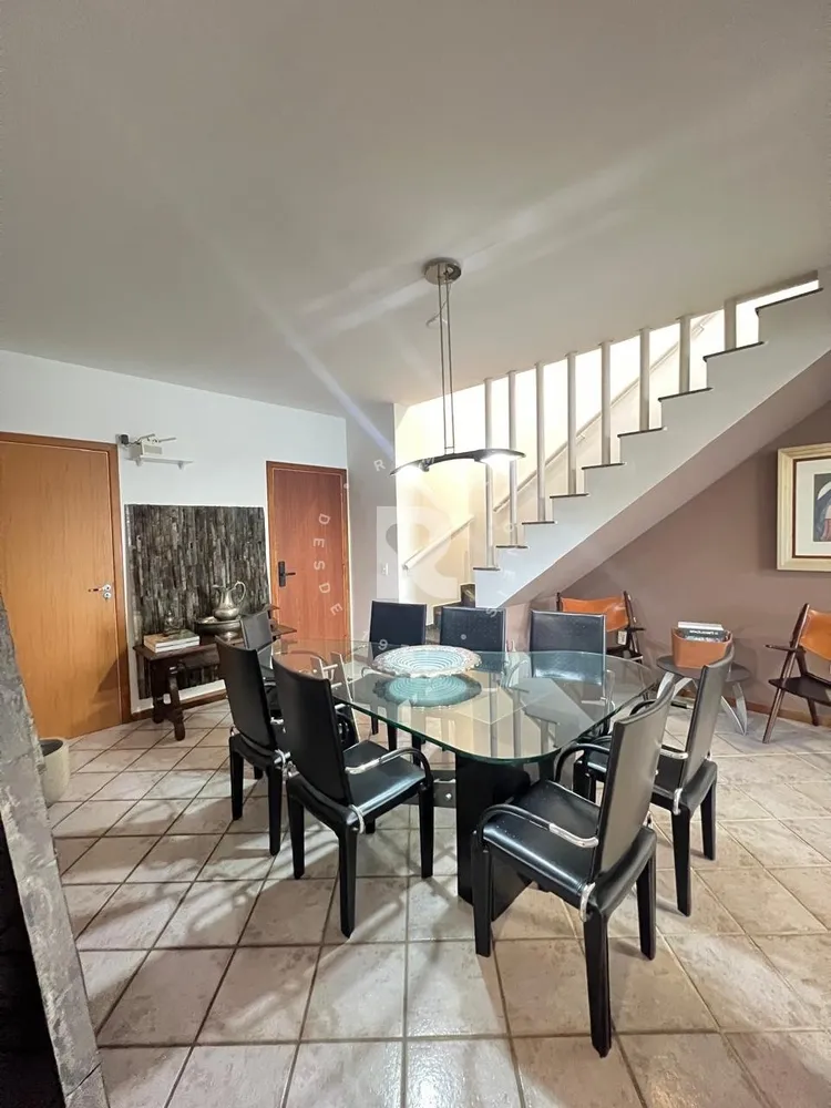 Cobertura, 4 quartos, 243 m² - Foto 4