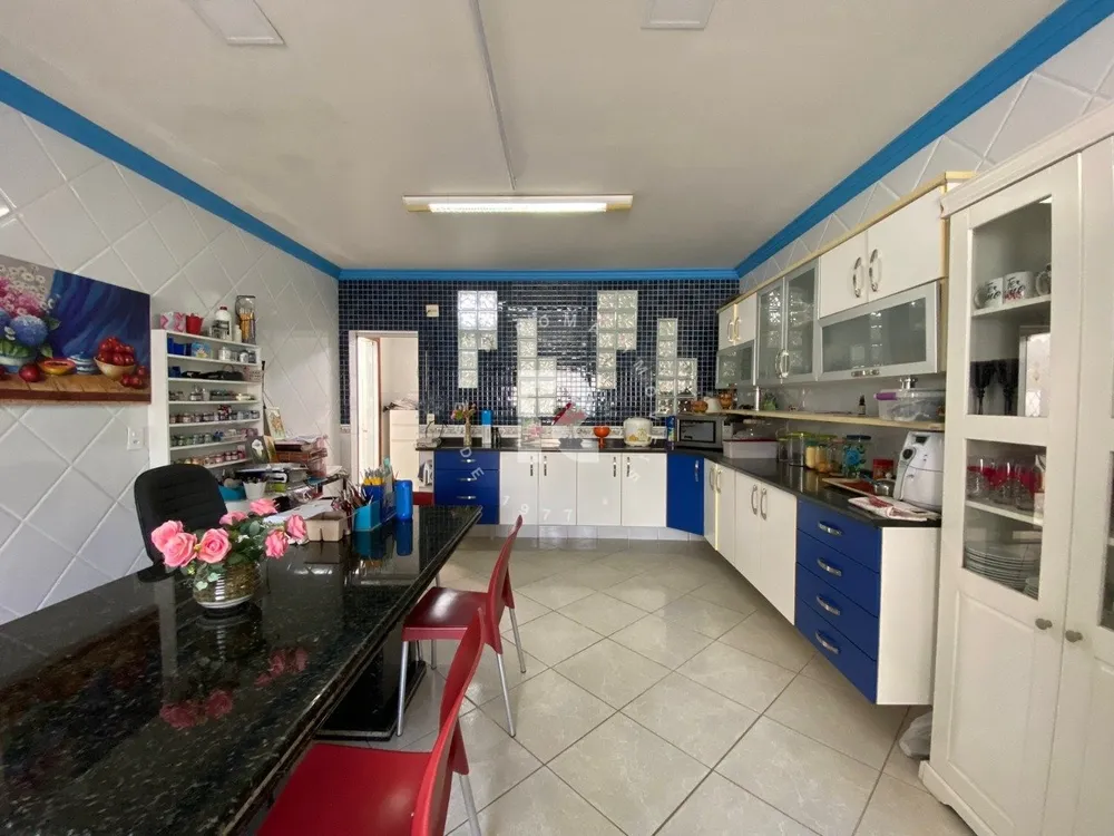 Casa, 4 quartos, 280 m² - Foto 18