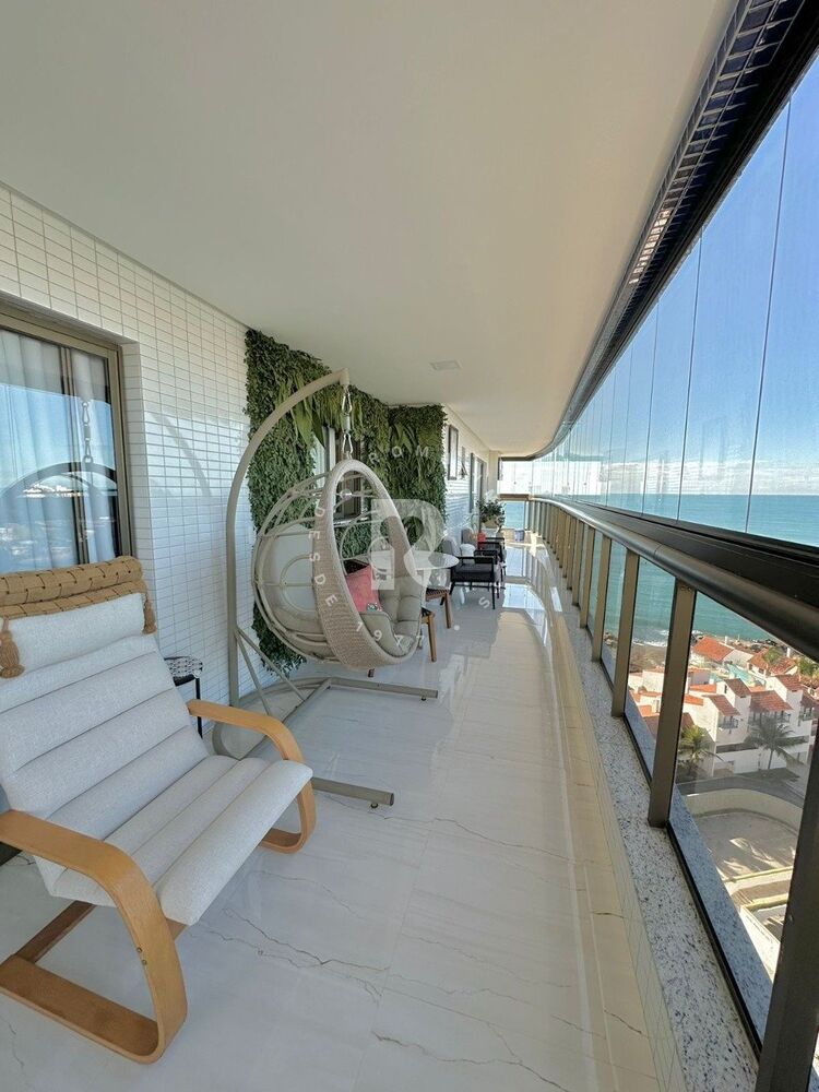 Cobertura, 3 quartos, 230 m² - Foto 2