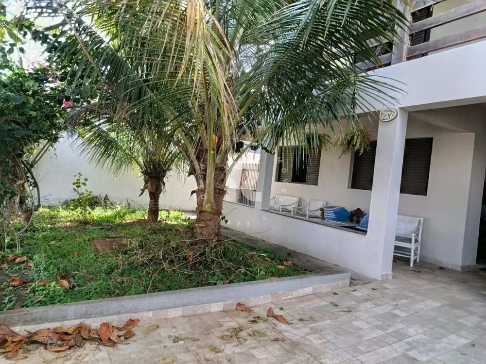Casa, 3 quartos, 300 m² - Foto 2