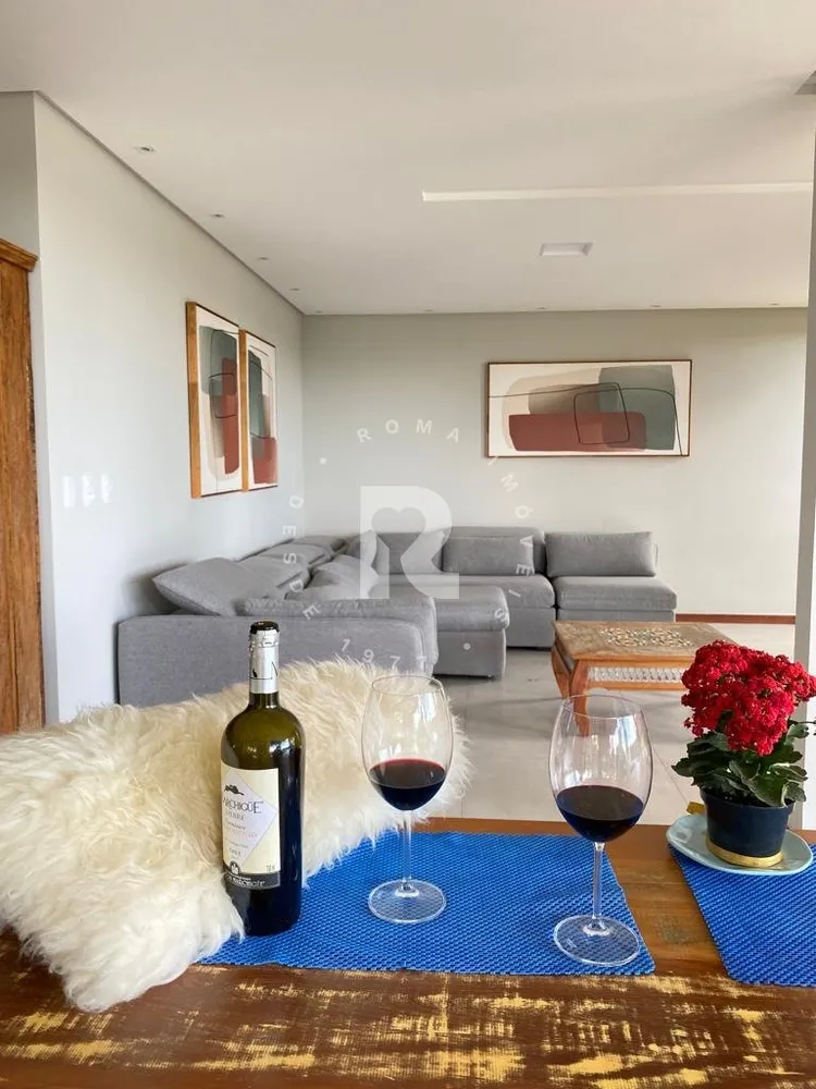 Casa, 6 quartos, 532 m² - Foto 1