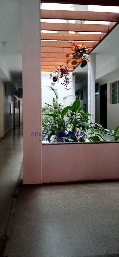 Apartamento à venda com 1 quarto, 30m² - Foto 1