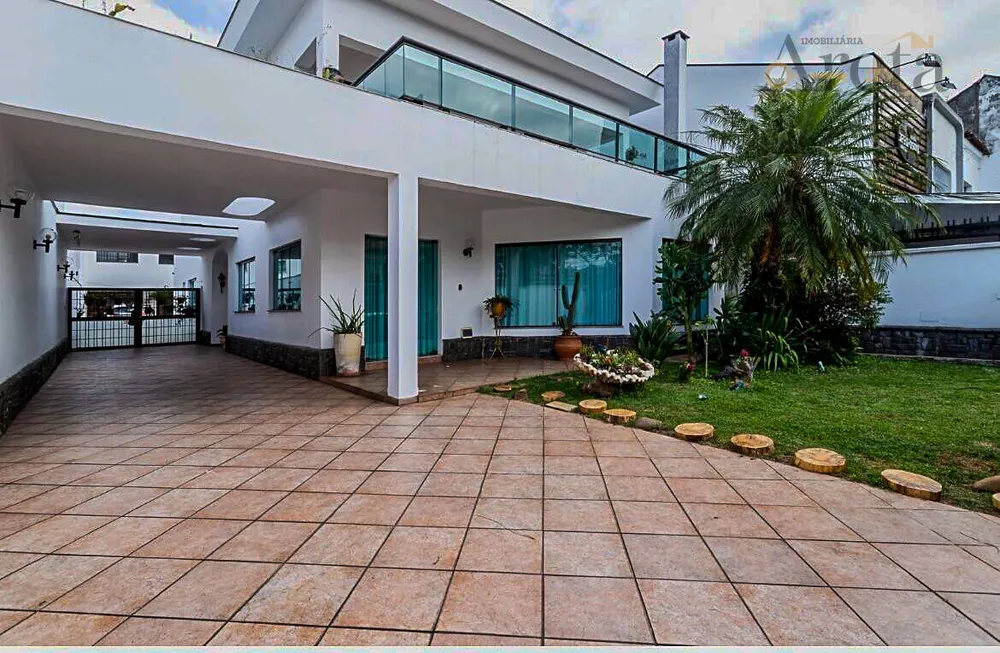 Casa, 4 quartos, 385 m² - Foto 1