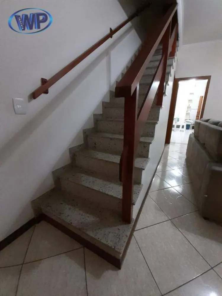 Sobrado, 3 quartos, 180 m² - Foto 2