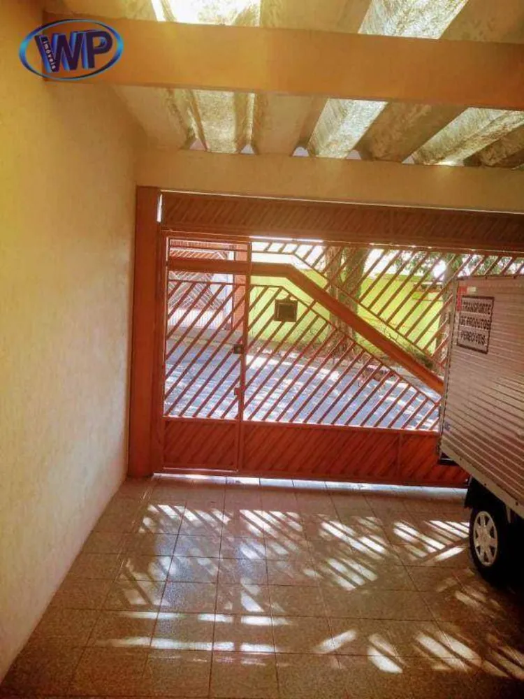 Sobrado, 3 quartos, 181 m² - Foto 2