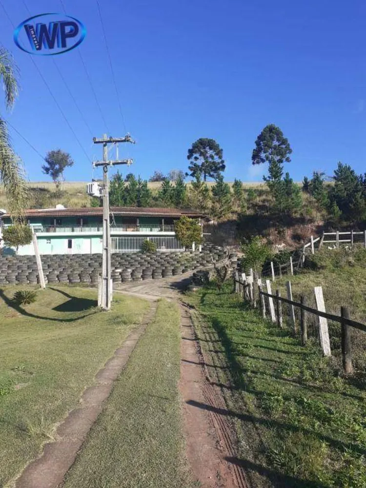 Pousada-Chalé, 3 quartos, 400 m² - Foto 1