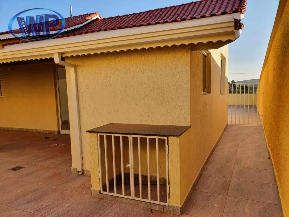 Chácara, 3 quartos, 948 m² - Foto 3