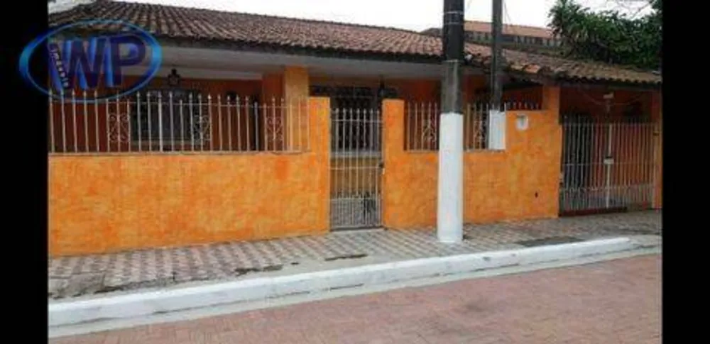Casa, 3 quartos, 132 m² - Foto 2