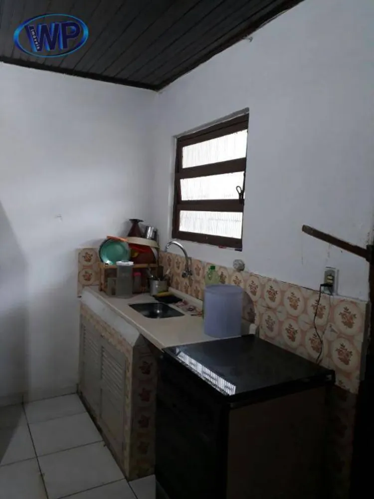 Casa, 3 quartos, 221 m² - Foto 2