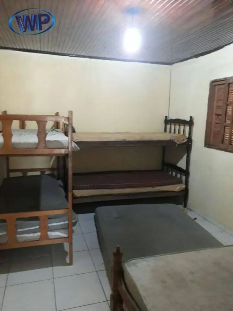 Casa, 3 quartos, 221 m² - Foto 3