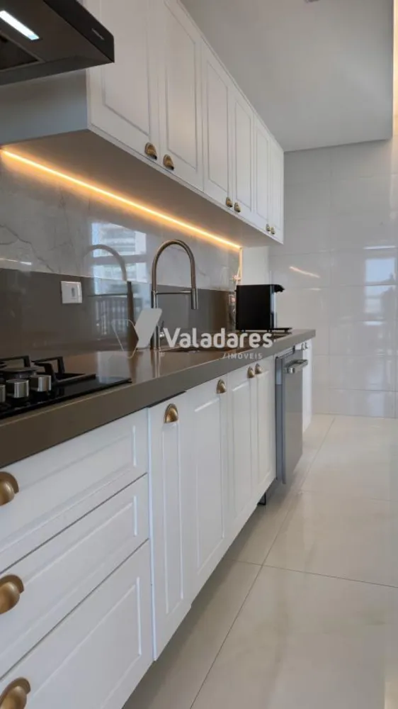 Apartamento, 3 quartos, 145 m² - Foto 6