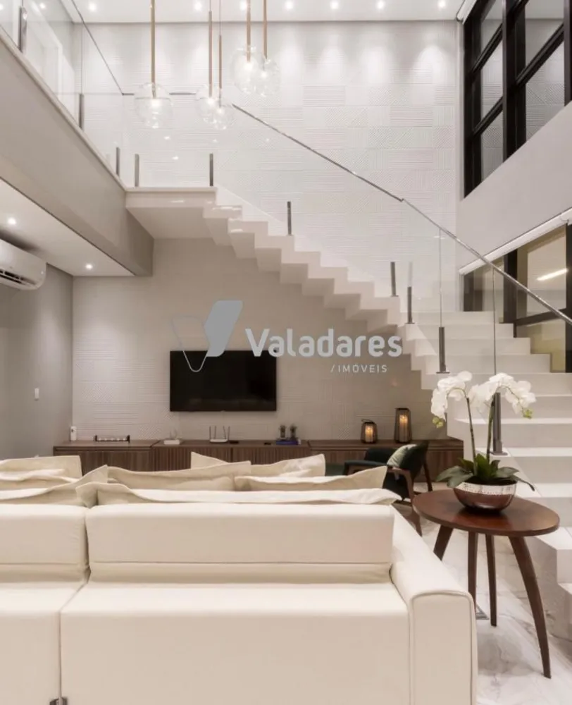 Sobrado, 4 quartos, 302 m² - Foto 3
