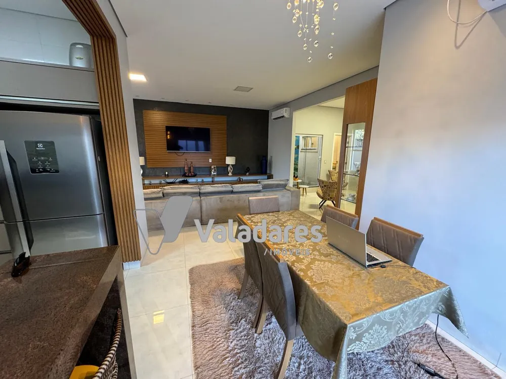 Casa, 3 quartos, 300 m² - Foto 20