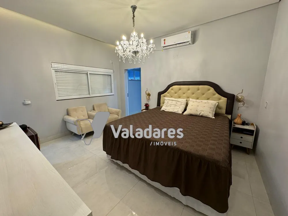 Casa, 3 quartos, 300 m² - Foto 14