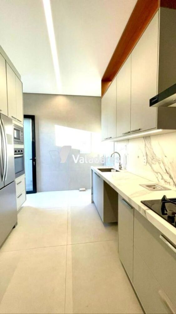 Sobrado, 4 quartos, 383 m² - Foto 3