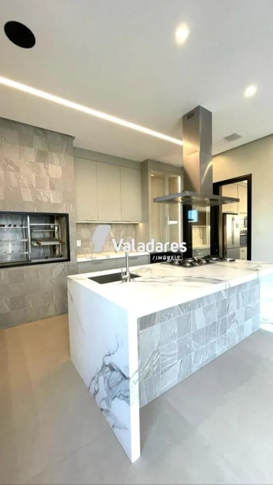 Sobrado, 4 quartos, 383 m² - Foto 8