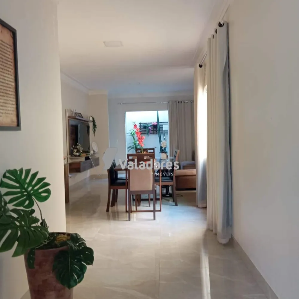 Casa, 3 quartos, 176 m² - Foto 3