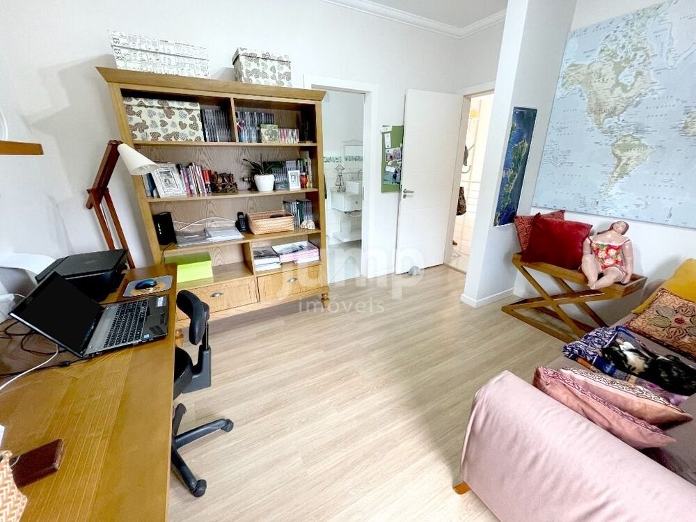 Casa, 3 quartos, 242 m² - Foto 2