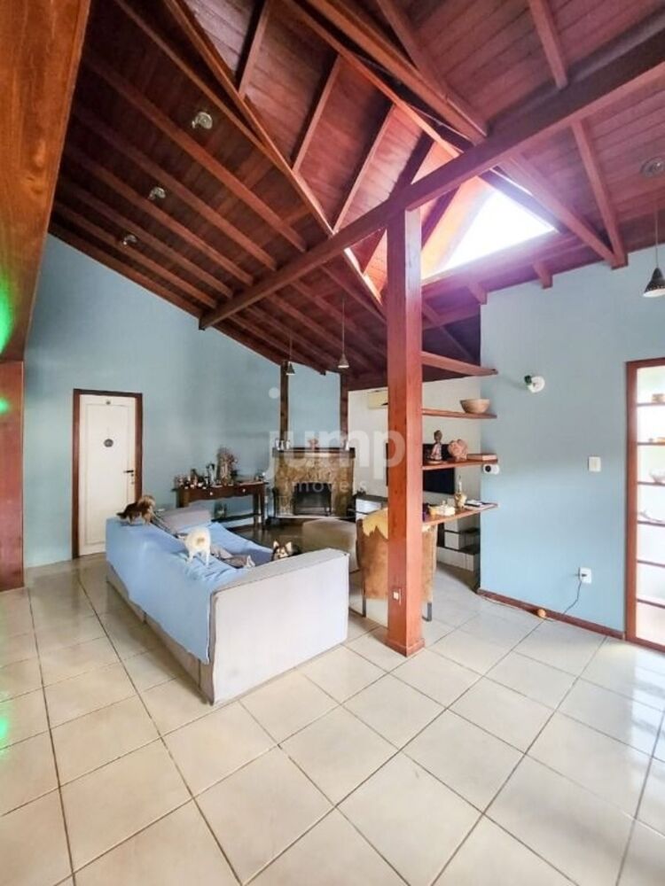 Casa, 4 quartos, 250 m² - Foto 4