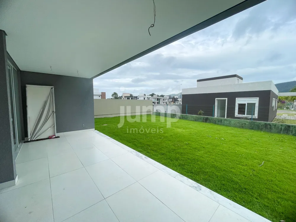 Casa, 3 quartos, 212 m² - Foto 4