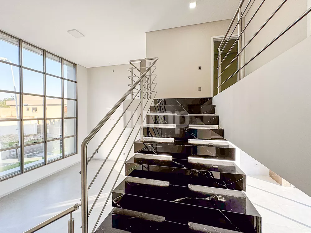 Casa, 4 quartos, 236 m² - Foto 8