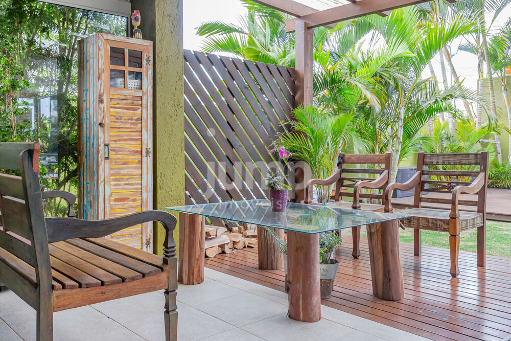 Casa, 4 quartos, 300 m² - Foto 1