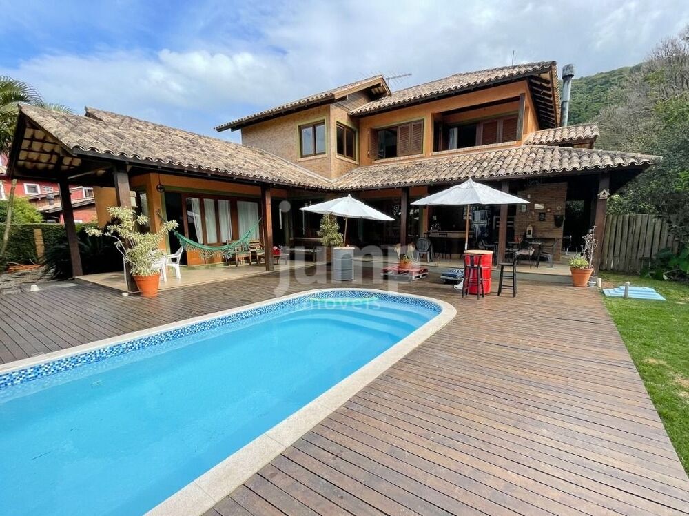 Casa, 3 quartos, 263 m² - Foto 4