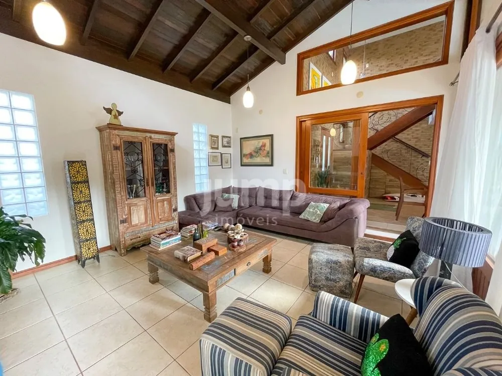 Casa, 3 quartos, 263 m² - Foto 3