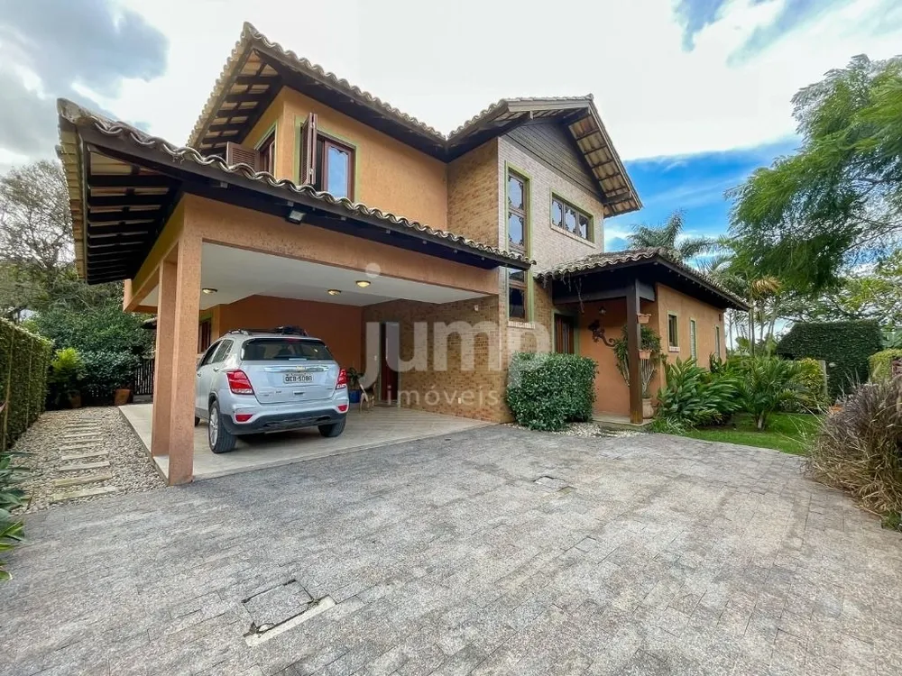Casa, 3 quartos, 263 m² - Foto 2