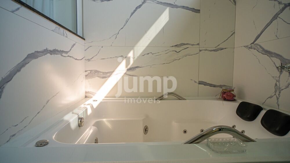 Casa, 4 quartos, 235 m² - Foto 13