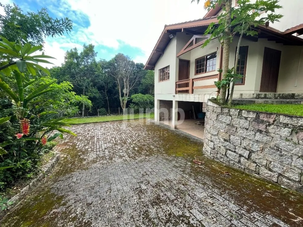 Casa, 4 quartos, 350 m² - Foto 1