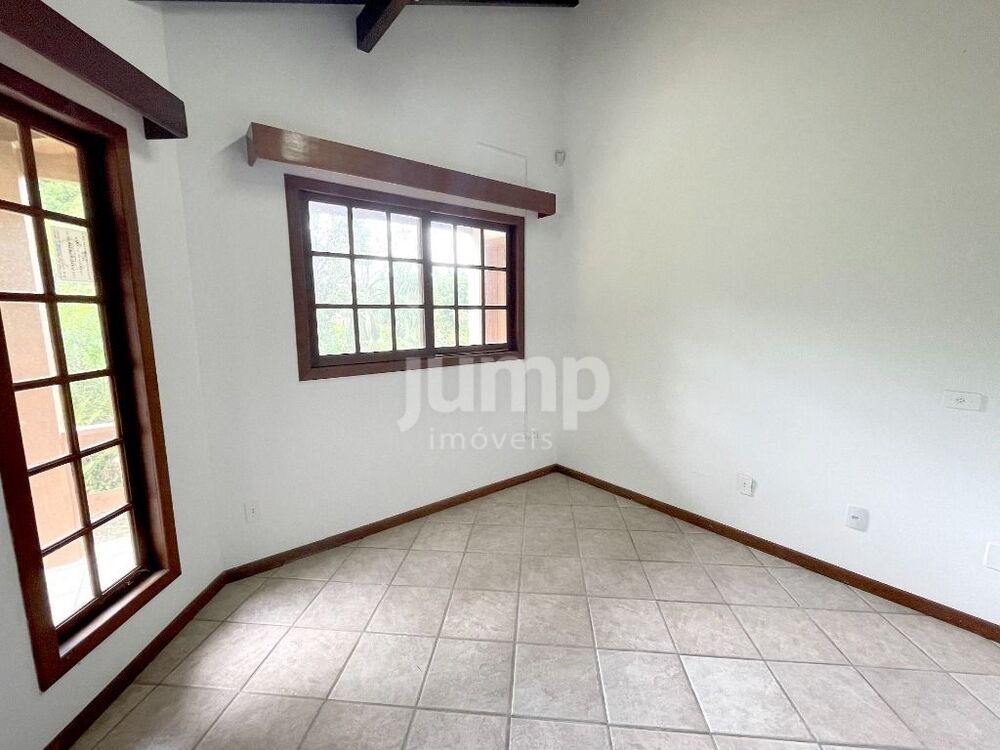 Casa, 4 quartos, 350 m² - Foto 3