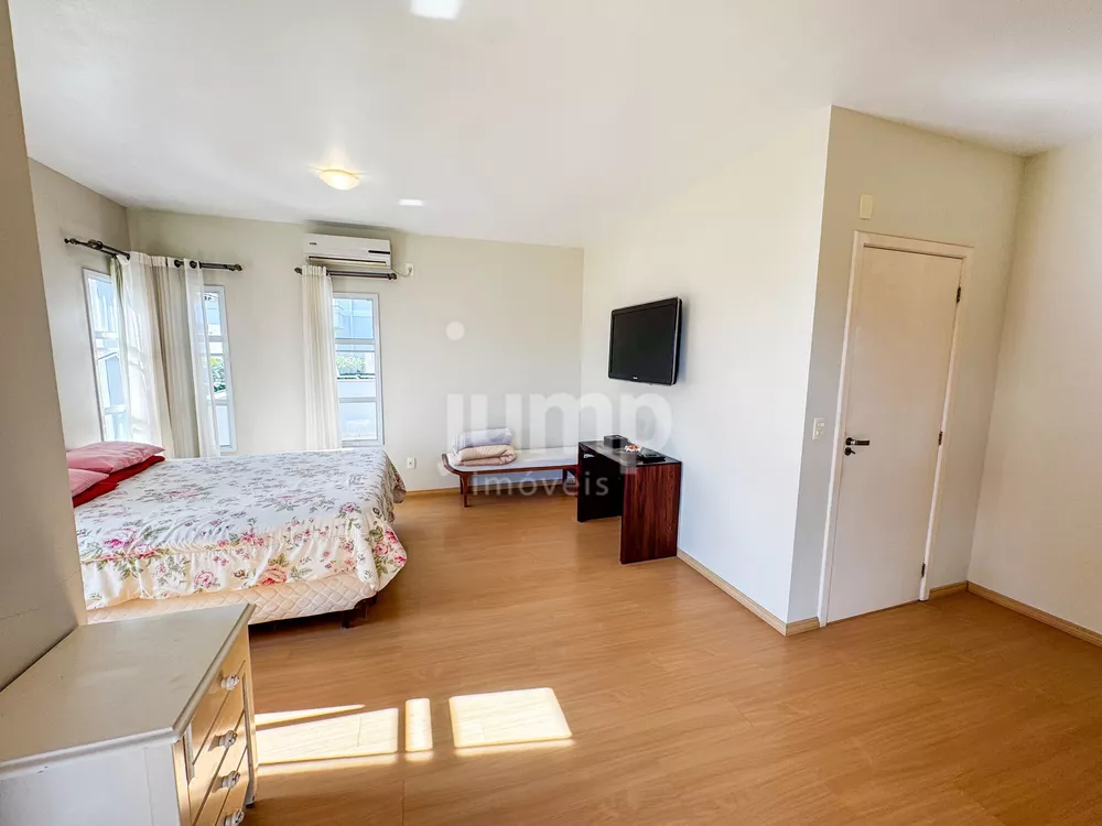 Casa, 4 quartos, 295 m² - Foto 10