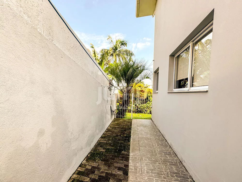 Casa, 4 quartos, 295 m² - Foto 8