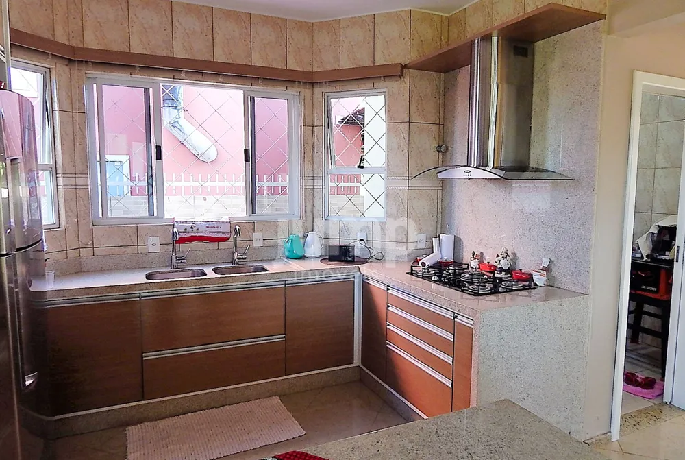 Casa, 5 quartos, 245 m² - Foto 7