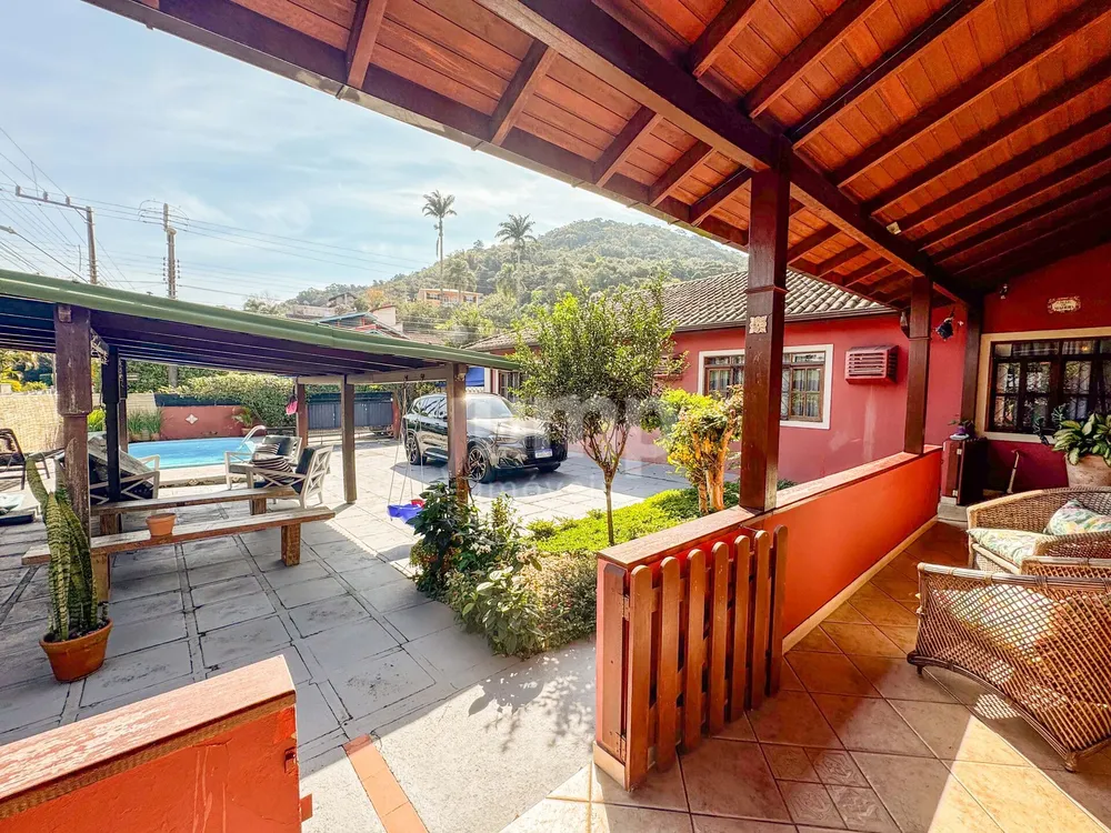 Casa, 4 quartos, 250 m² - Foto 14