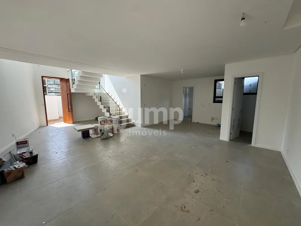 Casa, 3 quartos, 192 m² - Foto 2