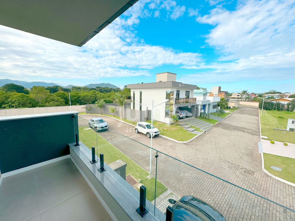 Casa, 3 quartos, 251 m² - Foto 2