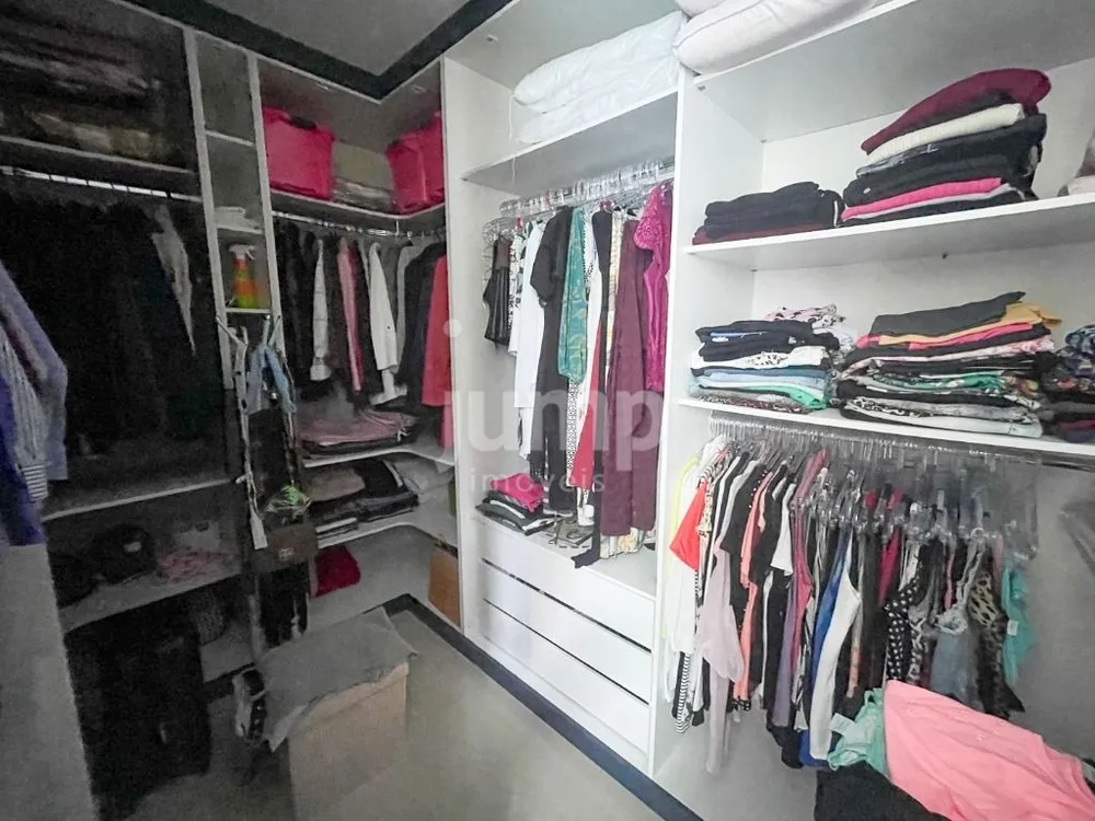 Casa, 3 quartos, 215 m² - Foto 14