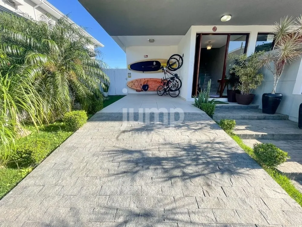 Casa, 3 quartos, 215 m² - Foto 6