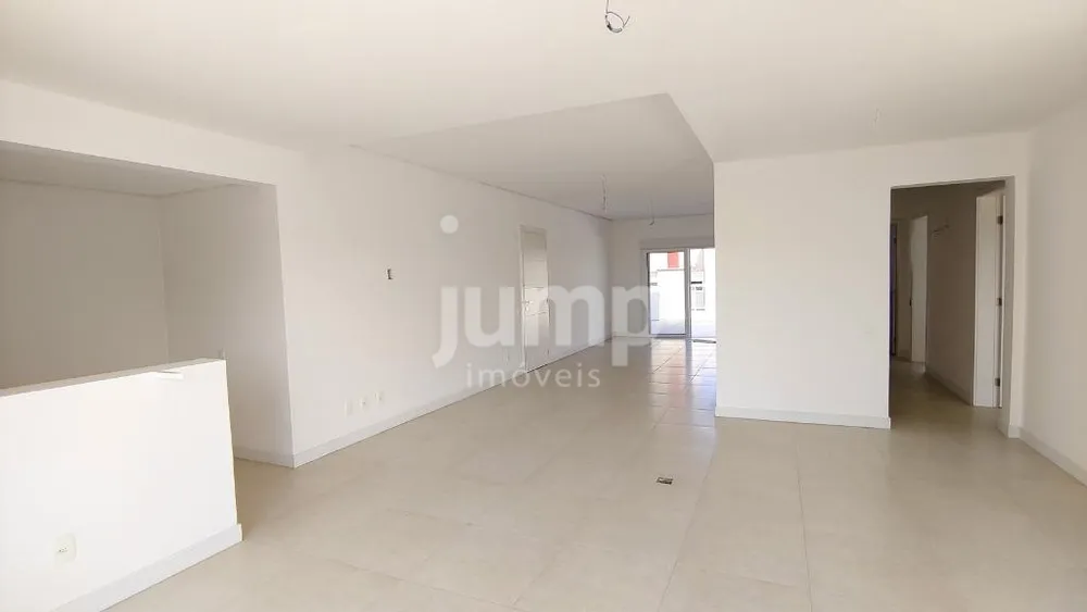Cobertura, 3 quartos, 227 m² - Foto 3