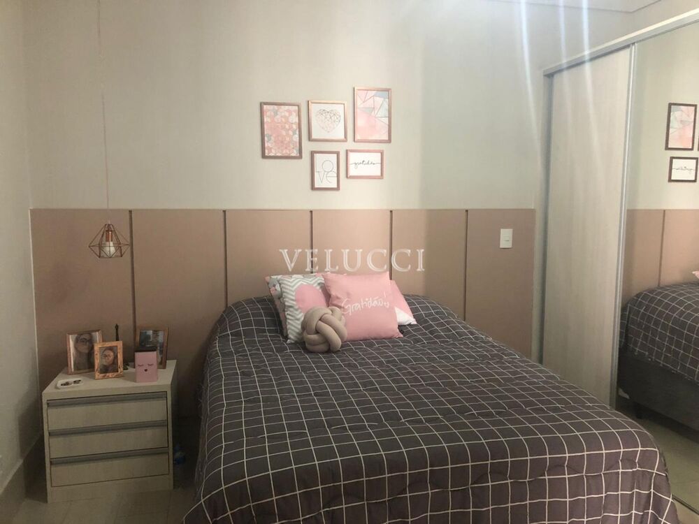 Casa, 3 quartos, 290 m² - Foto 1