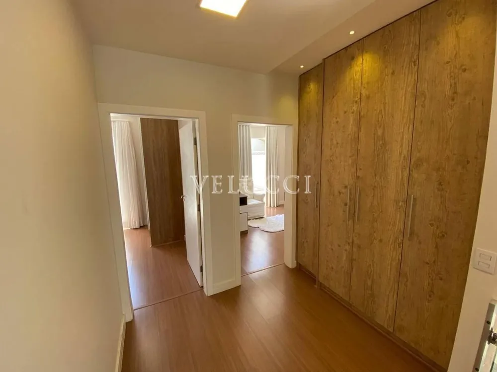 Casa, 4 quartos, 302 m² - Foto 1
