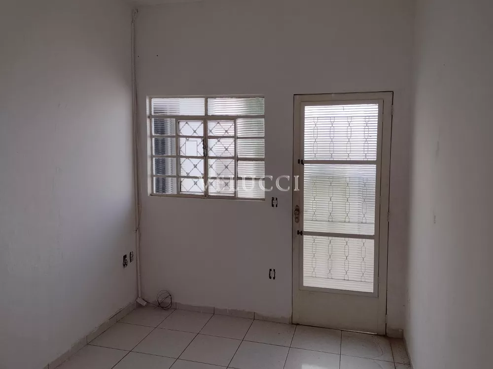 Casa à venda com 1 quarto, 120m² - Foto 4